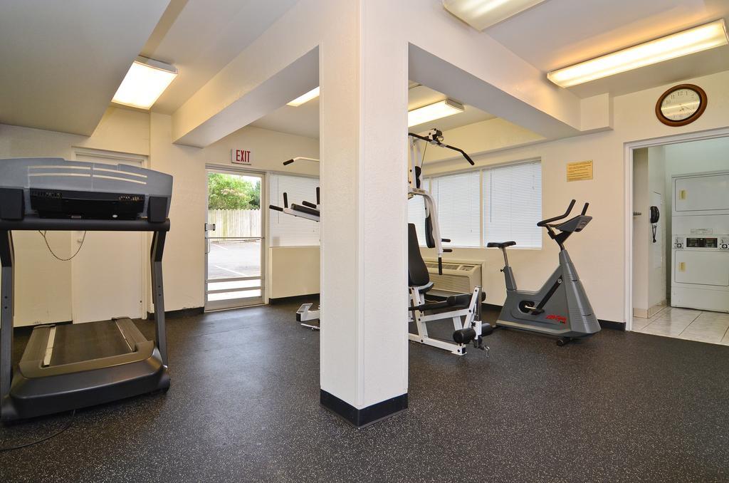 Stayapt Suites Alexandria-Fort Belvoir Einrichtungen foto